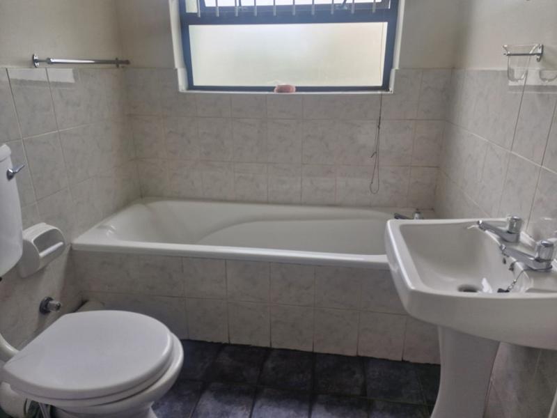 To Let 2 Bedroom Property for Rent in De Tijger Western Cape